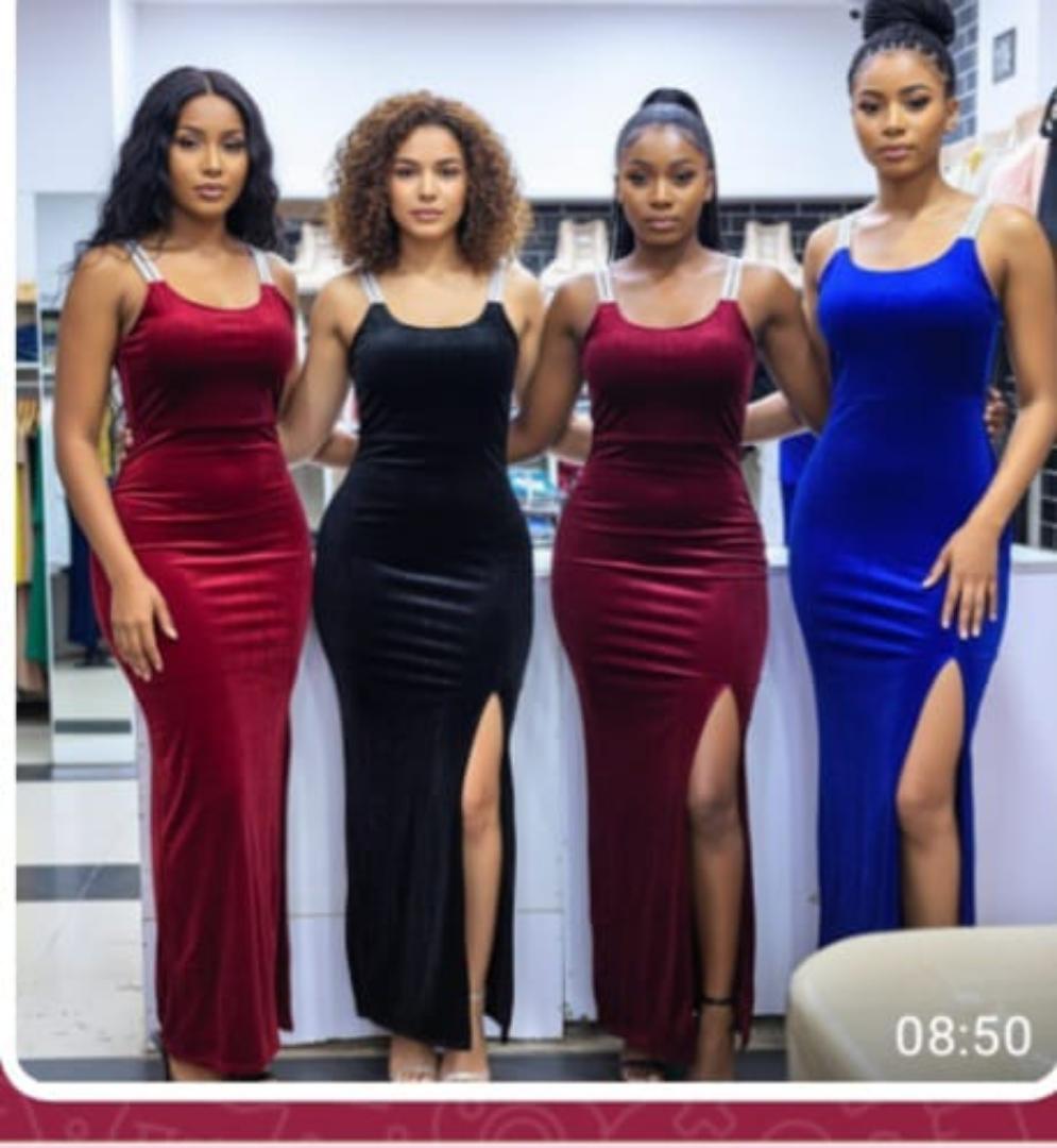 Women / Ladies Maxi dinner dresses. Maxi dresses. Dinner dresses. Bodycon fitting dresses. Casual wear, daily wear. Party dress. Ladies gift.
