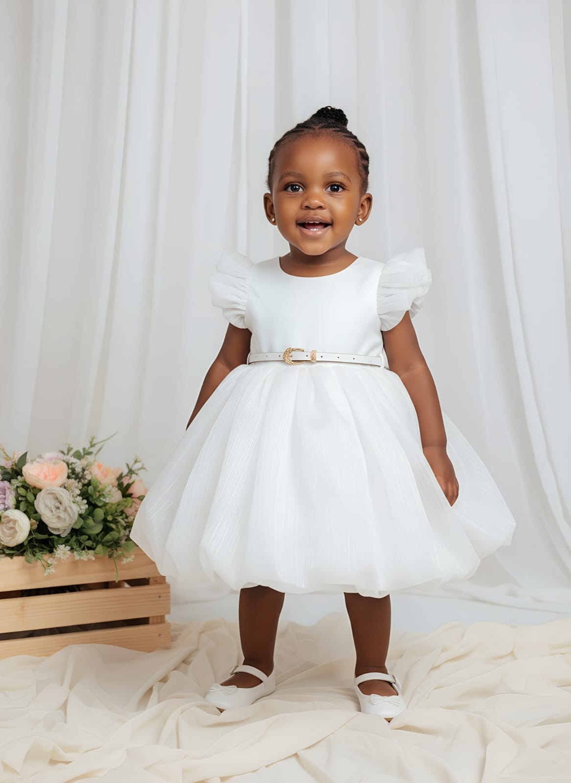 Baby Girls dresses. Princess kids dresses. solid color, round neck. Suitable for birthday party, Christmas party, church dress, performance dress. its full from the layered mesh beneath.