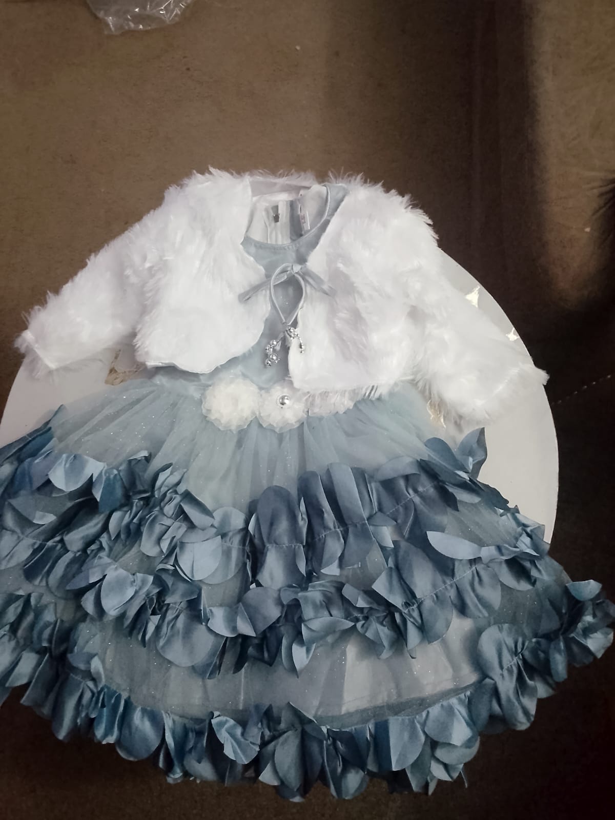 Quality Girls dresses. Latest fashionable girls dresses. Baby girls dresses. 2 pcs set girls princess dresses. Kids dresses. Latest girls dresses. Affordable dresses.