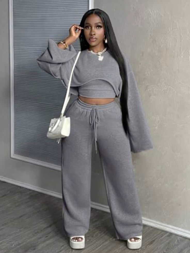 High quality 3pc ladies' tracksuits. Sweatpants +Tube top+ wide leg pants. Heavy turkey quality women clothes.  women solid color 3pc tracksuits. Casual wear, Sportswear, street wear, Travel wear.