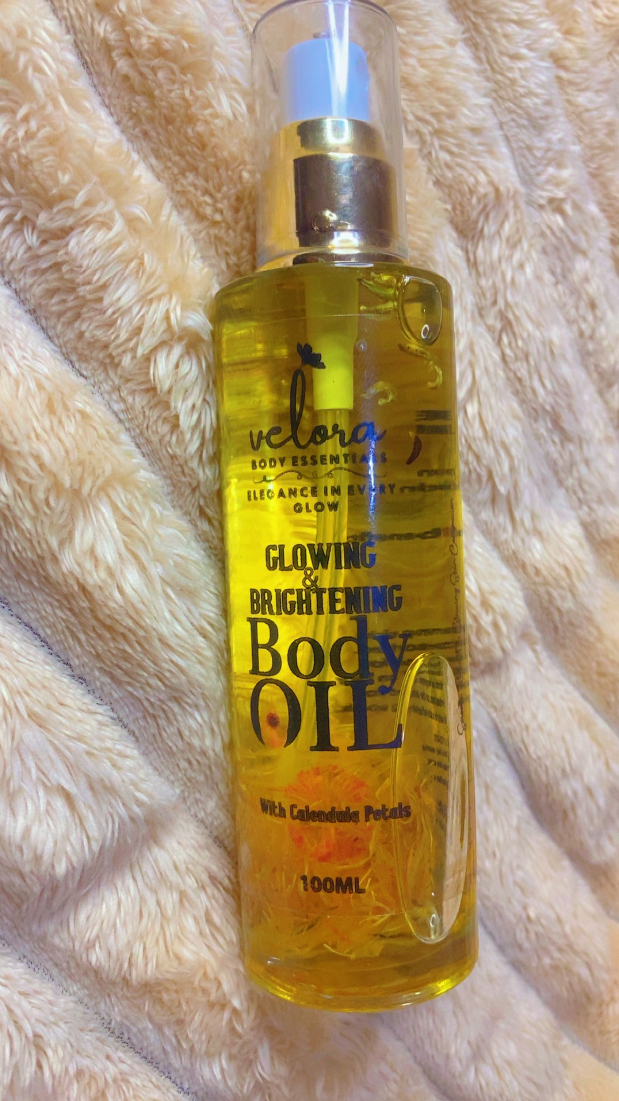 Velora Glowing & Brightening Body Oil with Calendula Petals 100ml – Moisturizing Radiant Skin Oil for Dry Skin, Dark Spots, Even Tone, Natural Glow Body Care for Women & Men