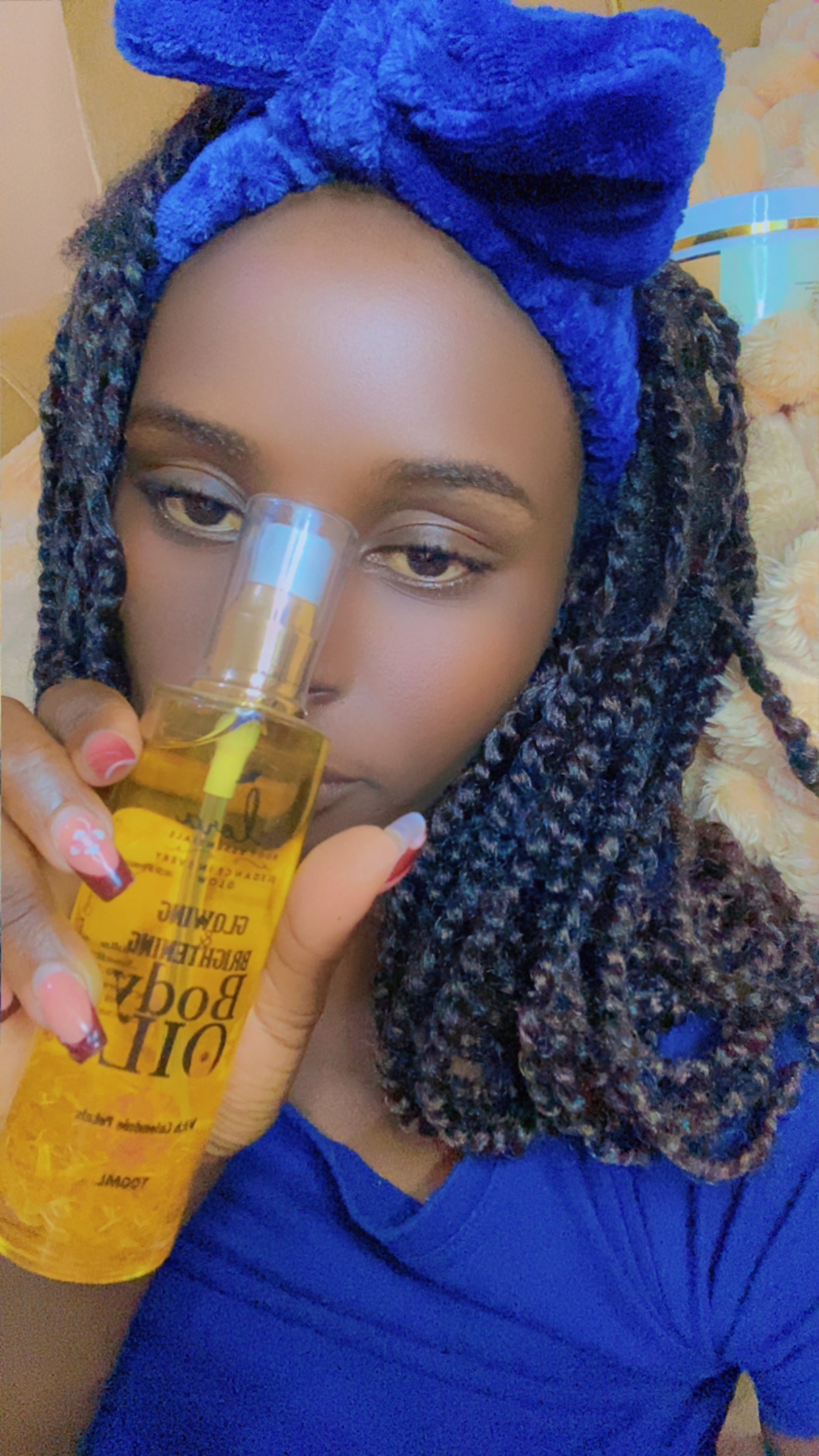 Velora Glowing & Brightening Body Oil with Calendula Petals 100ml – Moisturizing Radiant Skin Oil for Dry Skin, Dark Spots, Even Tone, Natural Glow Body Care for Women & Men