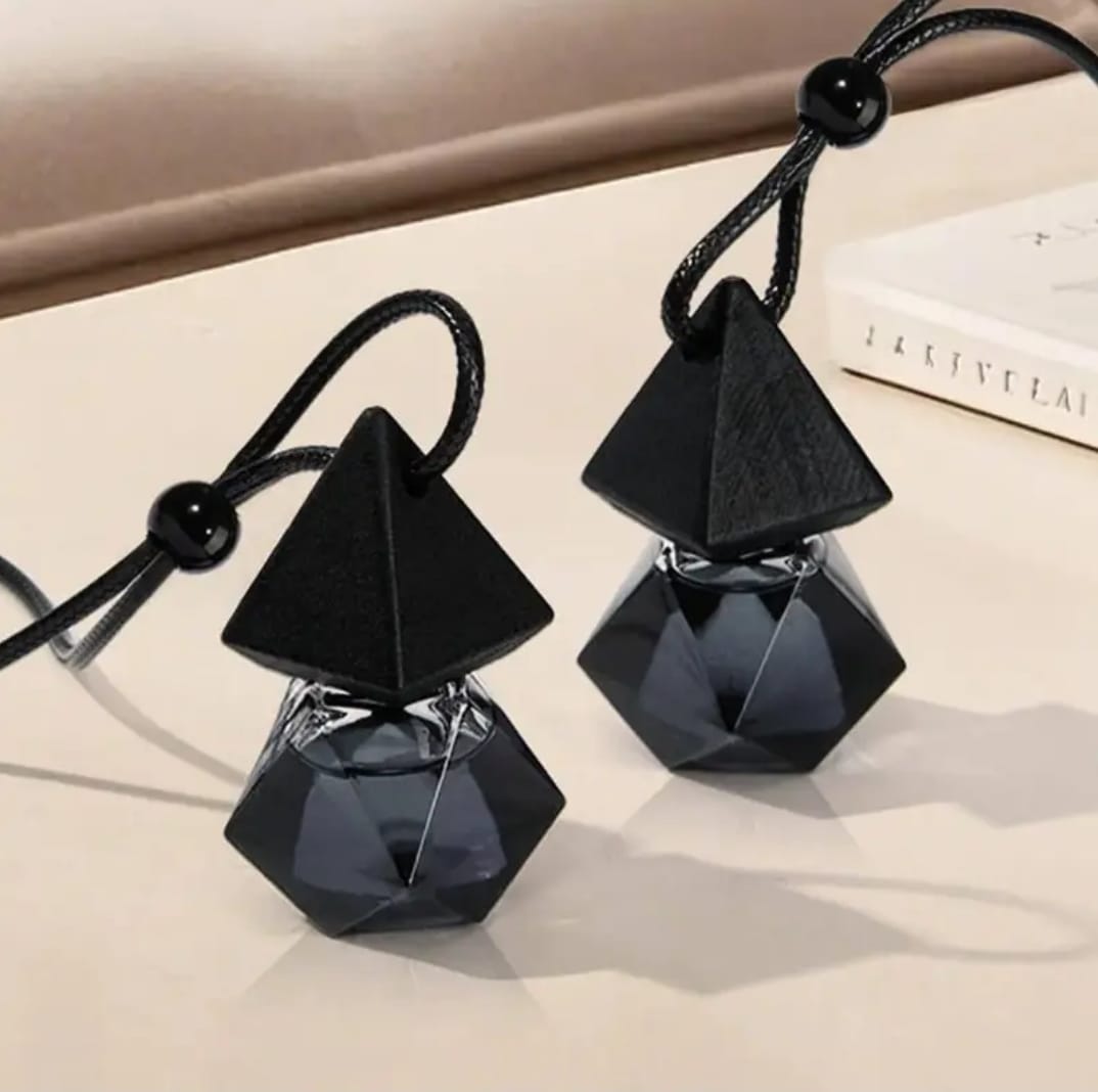 Car Air Freshener HangingCar Air Freshener, Wooden Fragrance Expanding Bottle
Cap, 0.34oz Per Bottle, Used Car Decoration and 
Car Interior Decor, Auto Freshener,luxury perfume