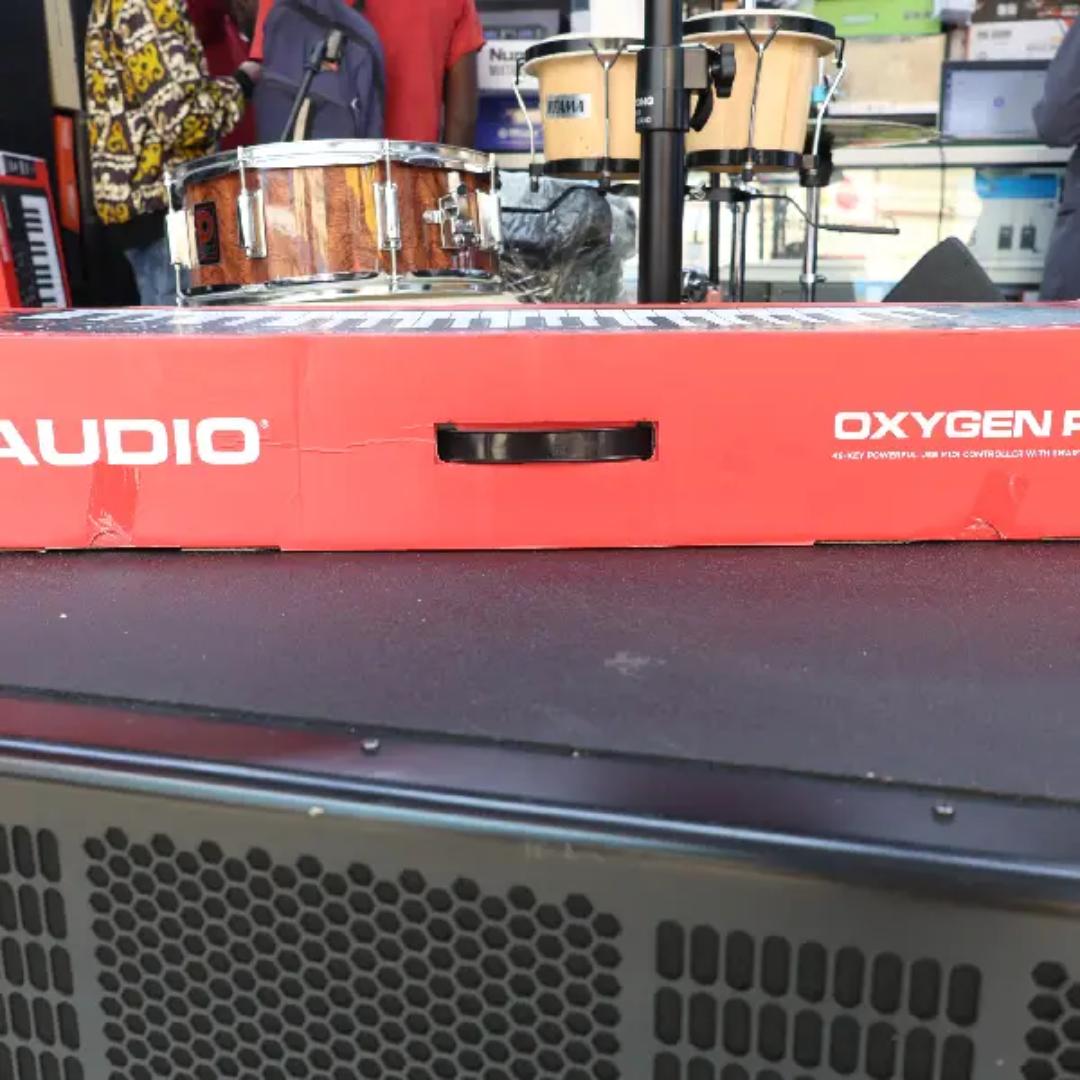 M-Audio Oxygen Pro 49 MIDI controller