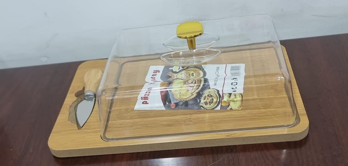 🥝wooden 30x20 pizza tray plus acrylic cover and knife now available