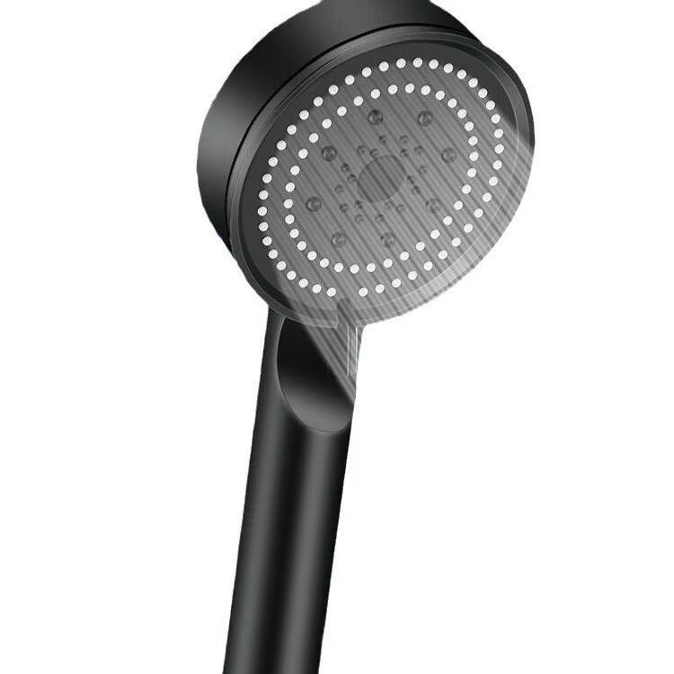 Black plastic lightweight shower handle.Bathing showerhead, pressurized showerhead, filtering showerhead, showerhead, household showerhead, affordable showerhead Simple and modern style.