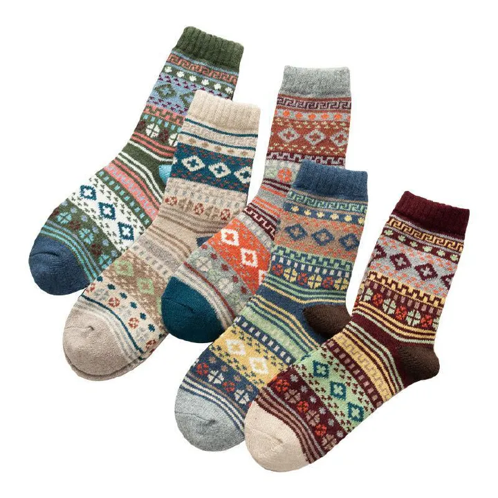 Socks men's retro velvet thickened THICK line Layers. Classic Design, warm and gentle on the Skin.