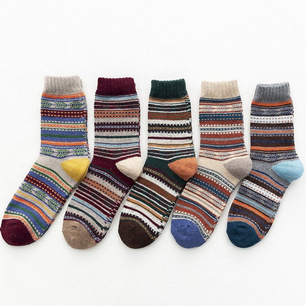 Socks men's retro velvet thickened THICK line Layers. Classic Design, warm and gentle on the Skin.