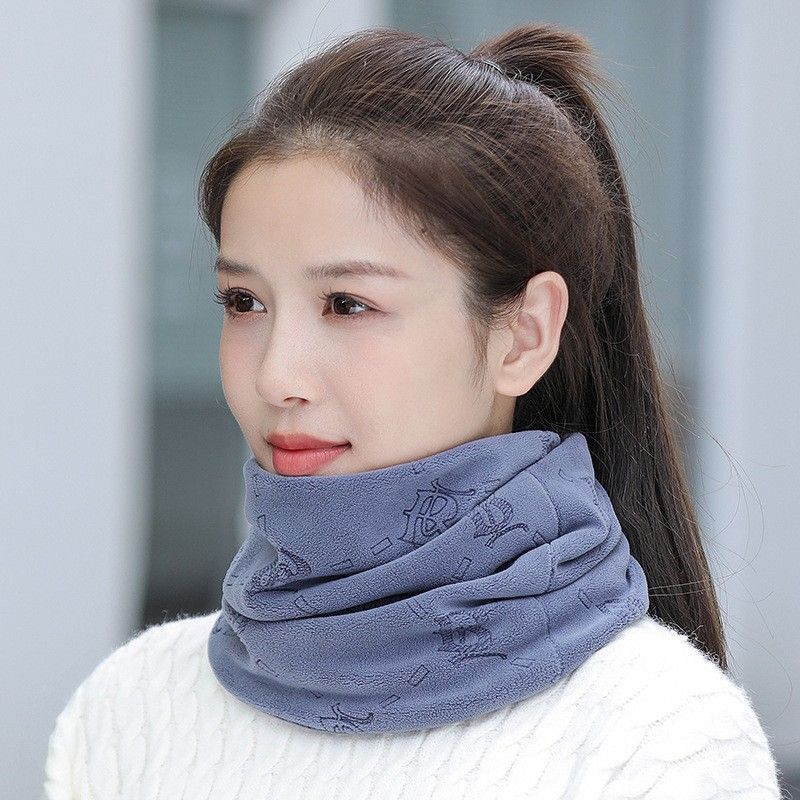 Stay warm and stylish with the Mavin Beanie Hat Min StyleFlex Printed Slouch Scarfs ❄️🔥—a bold fusion of comfort, color, and street-ready vibes. Featuring eye-catching prints and vibrant tones