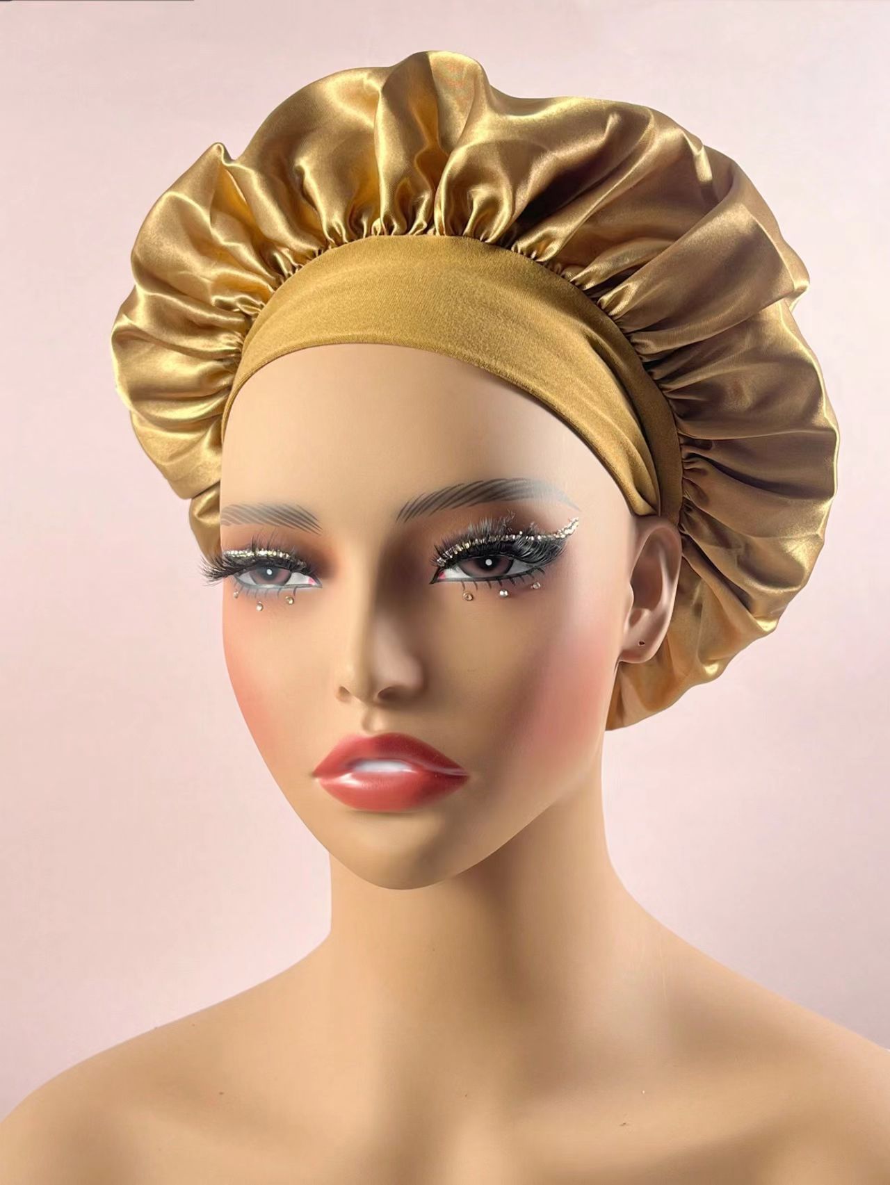 Women’s Wide-Brim Satin Sleeping Cap ✨

Elevate your nighttime routine with this high-elasticity satin sleeping cap designed for both beauty and comfort. Featuring a wide brim and smooth satin finish.