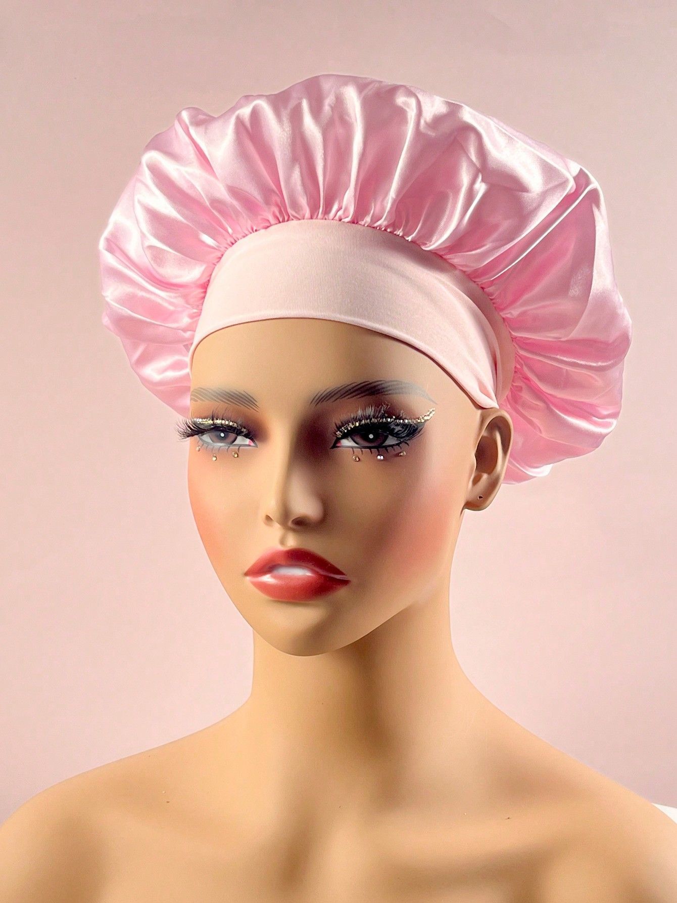 Women’s Wide-Brim Satin Sleeping Cap ✨

Elevate your nighttime routine with this high-elasticity satin sleeping cap designed for both beauty and comfort. Featuring a wide brim and smooth satin finish.