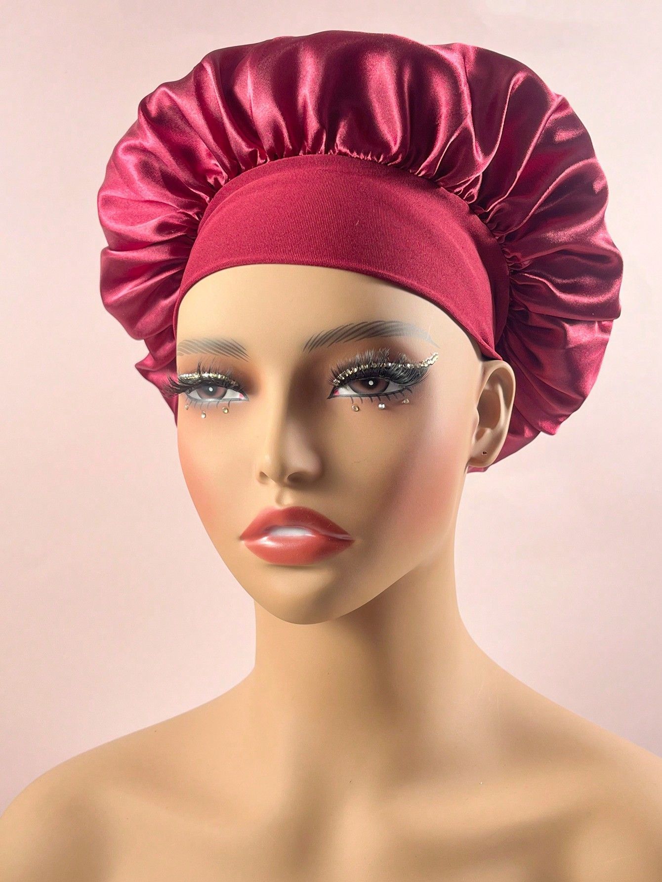 Women’s Wide-Brim Satin Sleeping Cap ✨

Elevate your nighttime routine with this high-elasticity satin sleeping cap designed for both beauty and comfort. Featuring a wide brim and smooth satin finish.