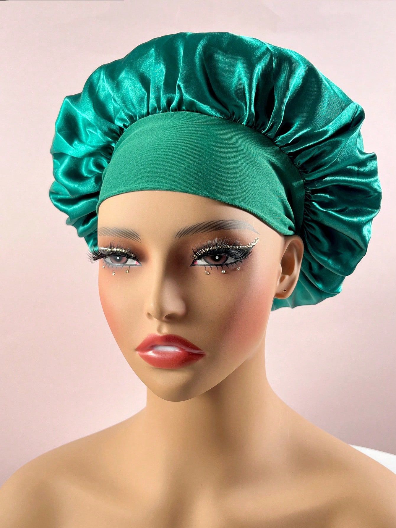 Women’s Wide-Brim Satin Sleeping Cap ✨

Elevate your nighttime routine with this high-elasticity satin sleeping cap designed for both beauty and comfort. Featuring a wide brim and smooth satin finish.