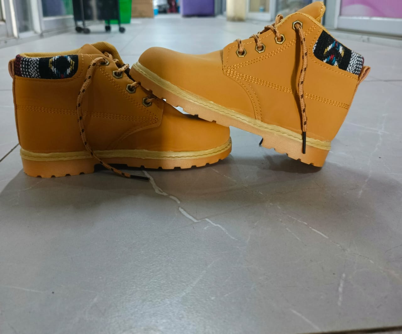 ORIGINAL!! Waterproof Best Price Good Quality Authentic Fashion Timberland men boots.