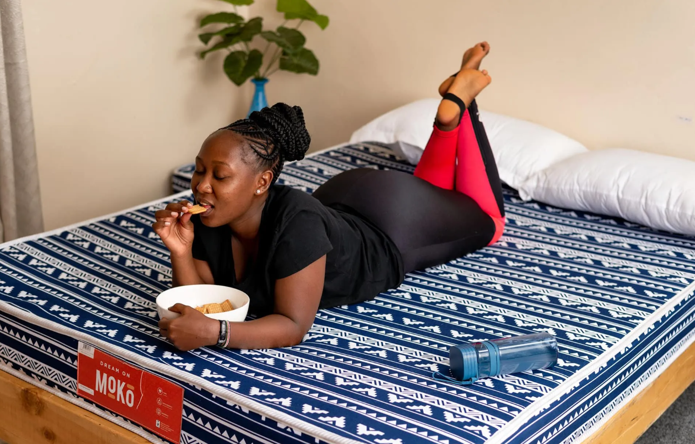 Moko Heavy Duty 8-Inch Mattress with –  Free Mosquito NetDurable, Comfortable, Premium Quality Foam for Restful Sleep, Perfect Support for All Sleepers, Eco-Friendly Materials, LongLasting Performance