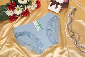 🌟 Everyday Essential!!!  6PCS Women’s Plain Color Cotton Panty – Soft Breathable Comfortable Daily Brief. Plain color cotton panty. Soft, breathable, and comfortable for everyday wear.