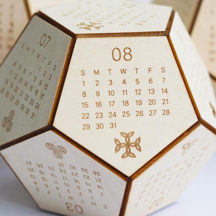 WOODEN CREATIVE CALENDARS/ WOODEN LASER CUT DODECAHEDRON CALENDAR/2026 CALENDAR/ 2026 CREATIVE WOODEN CALENDAR