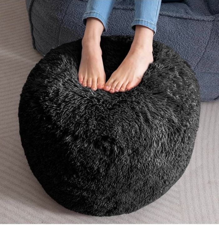 Round Stuffed Pouf Ottoman, Long Faux Fur Poufs with Foam Chunk Filling, Fluffy and Furry Pouf Foot Stool Storage Ottoman, 20 X 15 Floor Poufs Foot Rest for Living Room