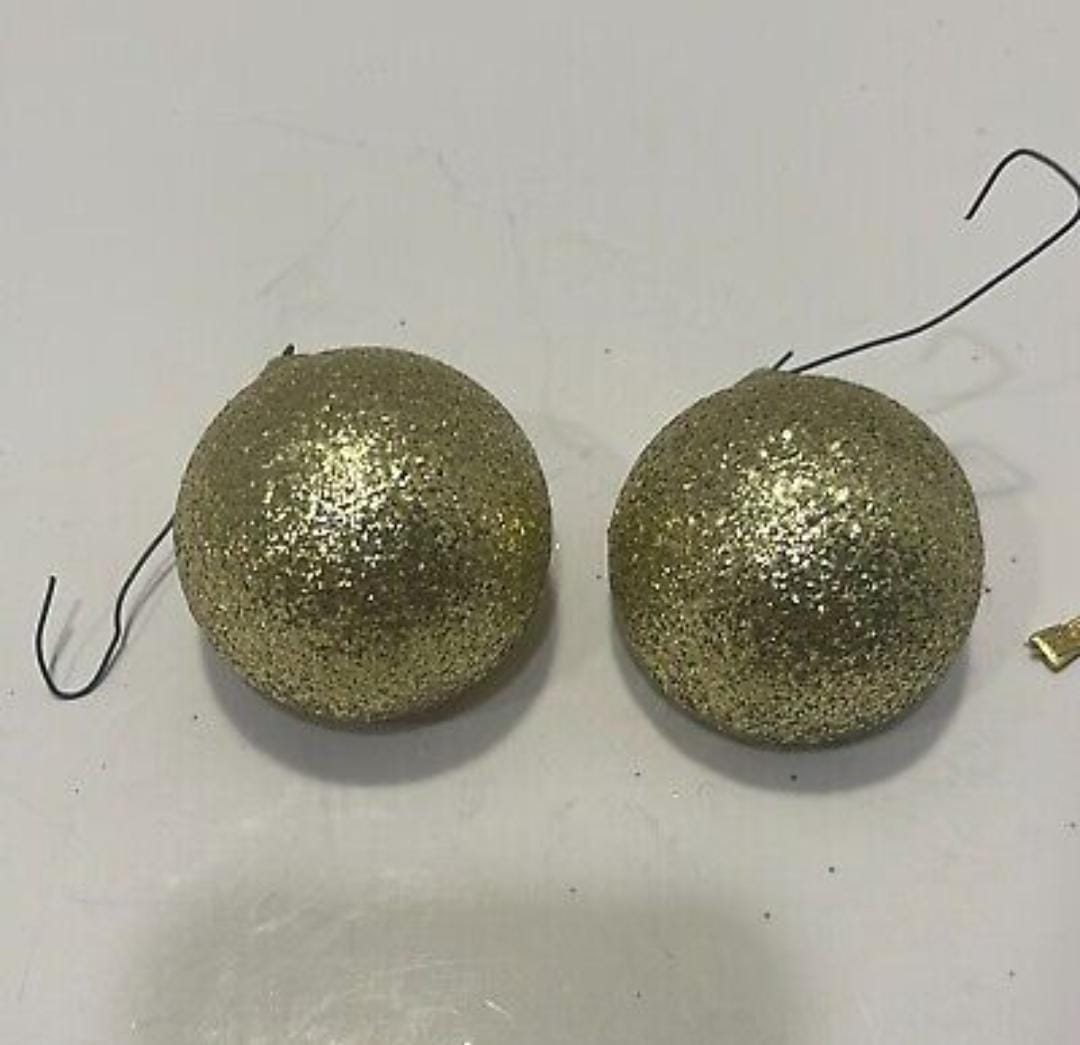 6pc set of Christmas coloured balls