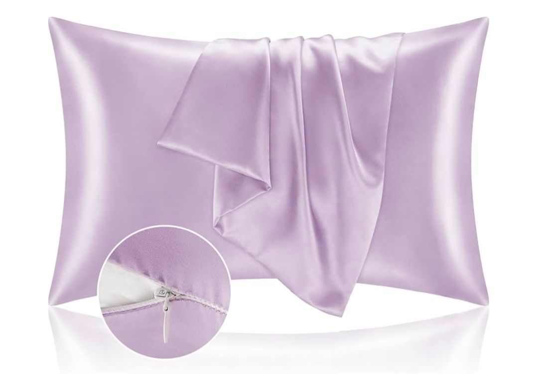 Satin Pillowcase with Zipper 2 Pack, White Pillow Cases Standard Size, Super Soft and Cooling Similar to Silk Pillow Cases, Gift for Women Men(20x26 Inches)