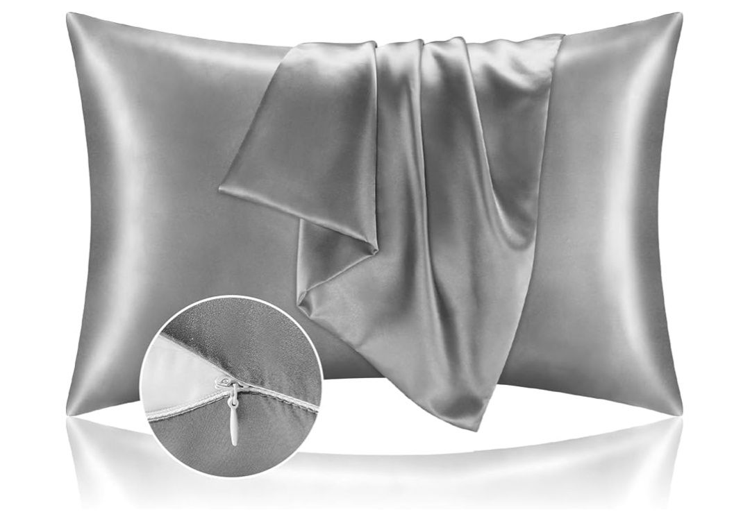 Satin Pillowcase with Zipper 2 Pack, White Pillow Cases Standard Size, Super Soft and Cooling Similar to Silk Pillow Cases, Gift for Women Men(20x26 Inches)