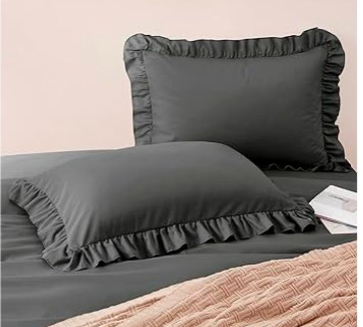 Ruffled Pillow Cases Set of 2,Standard Pillow Shams Brushed Microfiber Edge Ruffled Soft Pillow Cover with Envelope Closure for Bedding Decor (20"x26")