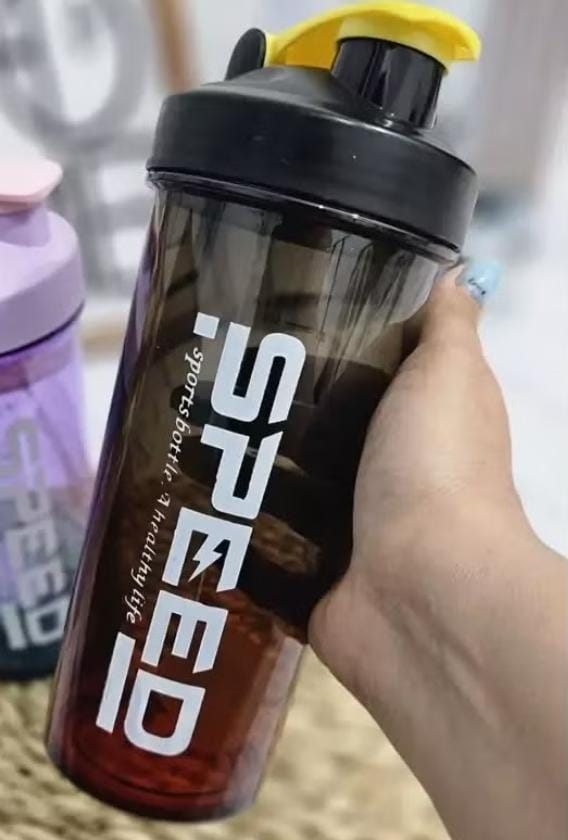 PREMIUM 600ml Speed Protein Shaker Leakproof Travel Bottle/Water Bottle Leak Proof Shaker Bottle BPA Free Shaker Bottle for Gym and Workout