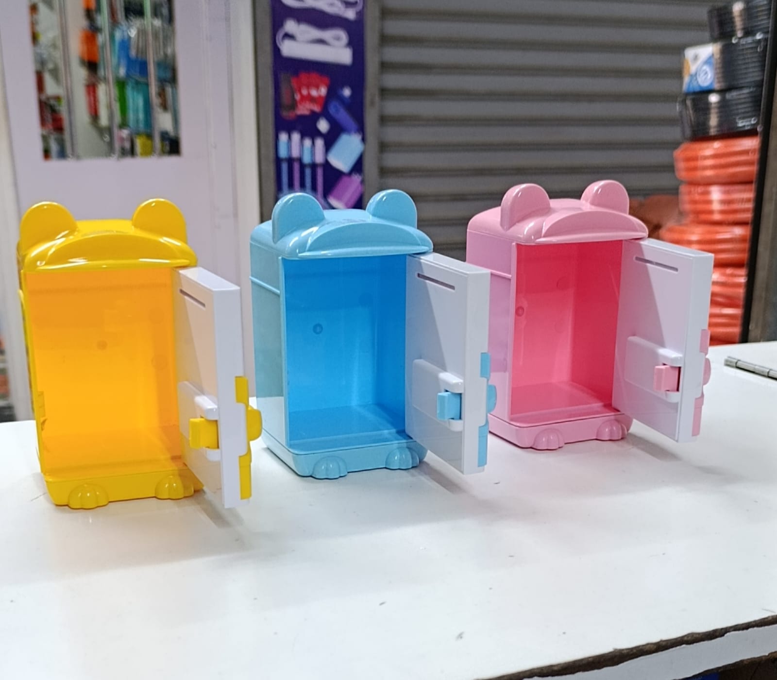 PREMIUM Manual mini kids home bank, Cash Coins Saving Box, ATM Money Boxes,Piggy Bank deposit box Key Lock Piggy bank note Cash Saving Money Box Counter, Mini Safe deposit Box size:13.7*8*7cm