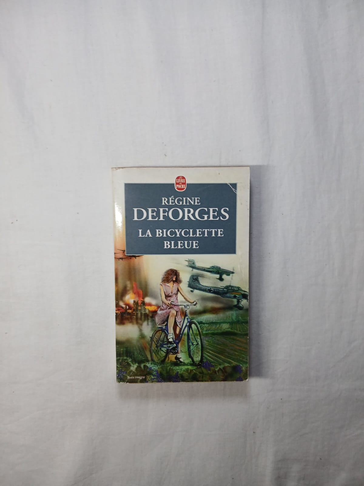 La bicyclette by Régine Deforges