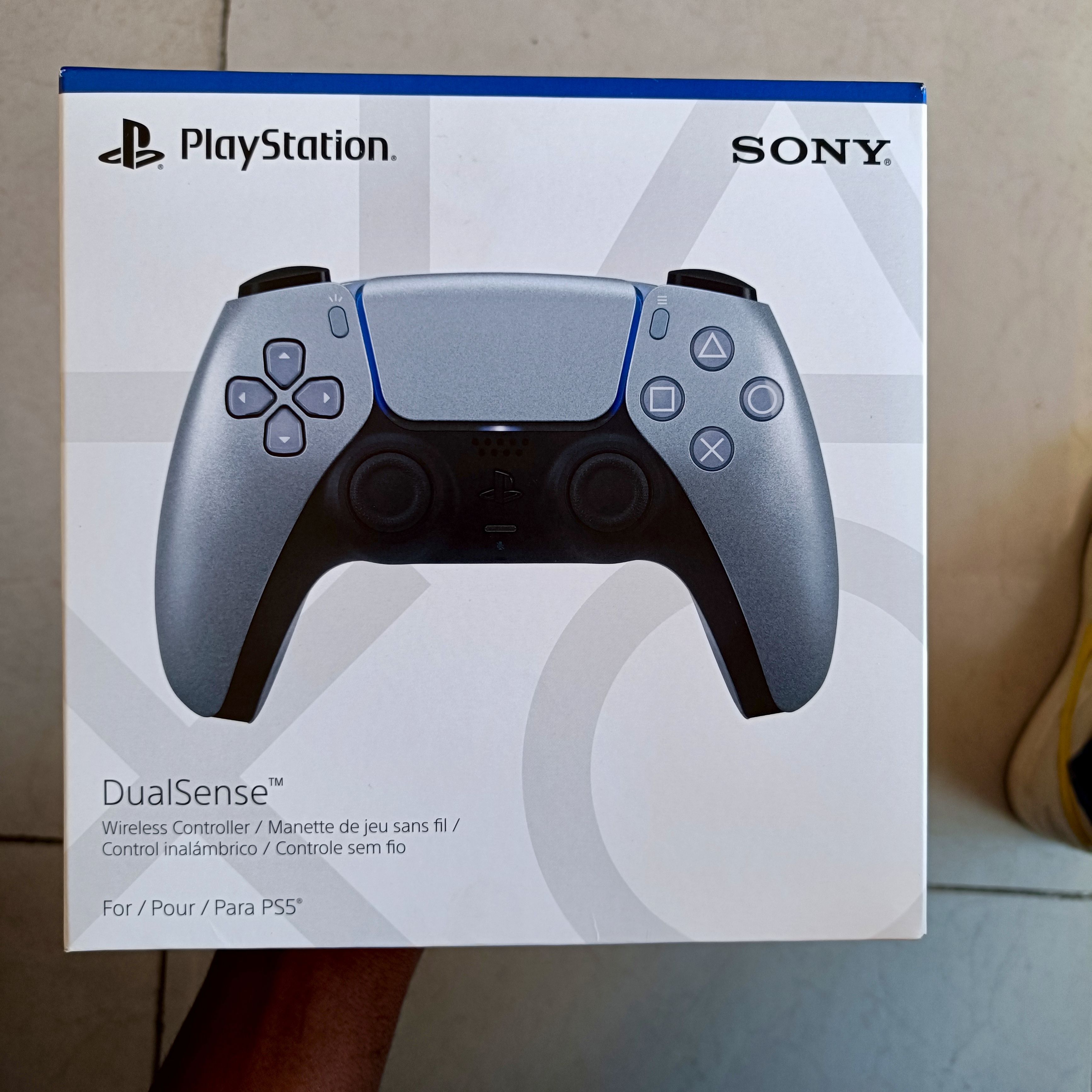 Sony PlayStation 5 (PS5) Slim 1TB Disc Console with Extra Controller and NFS Unbound Game – PS5 Slim