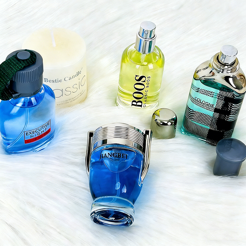 4PCS Men Perfume Set 4 Different Fragrances Silver Charm Mountain Spring Fresh Long Lasting Men's Perfumes Deodorants Dau de Parfum Set Four-piece Men Perfumes Set