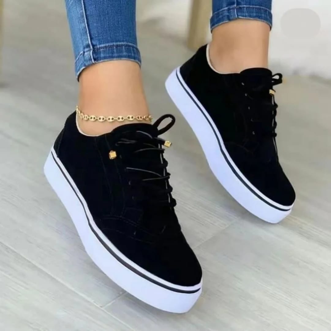 Ladies Classic Black Sneakers with Thick Sole – Stylish & Comfortable Valentine’s Gift Shoes
