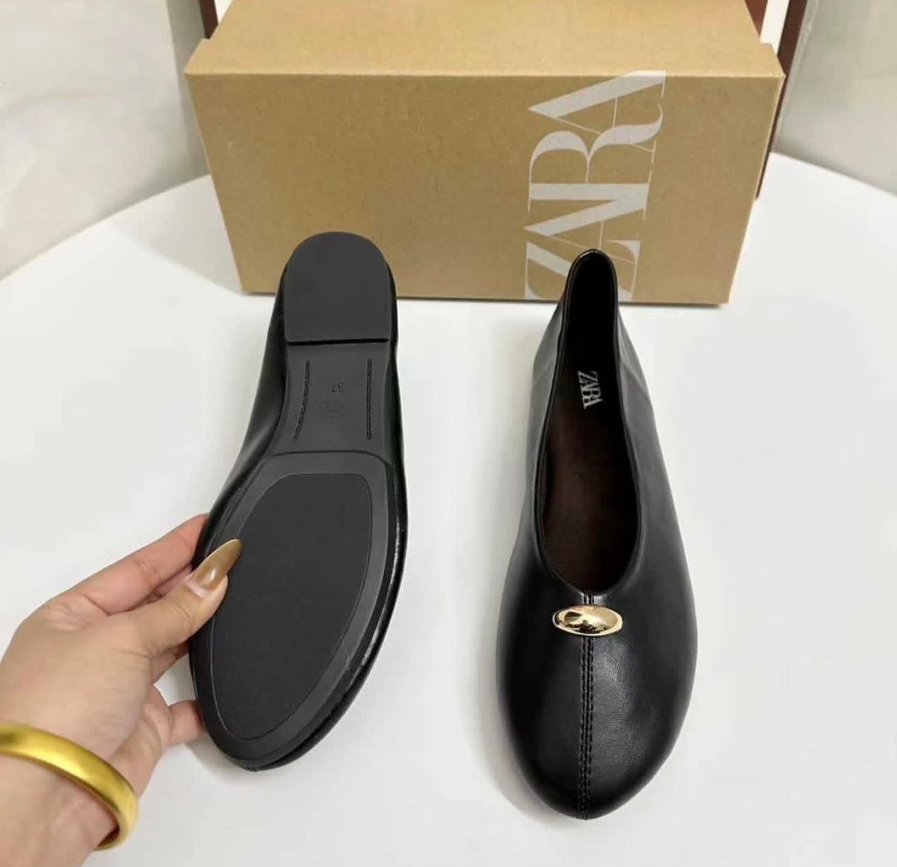 🥿 Zara Leather Ballet Flats – Elegant, Comfortable Ladies Shoes