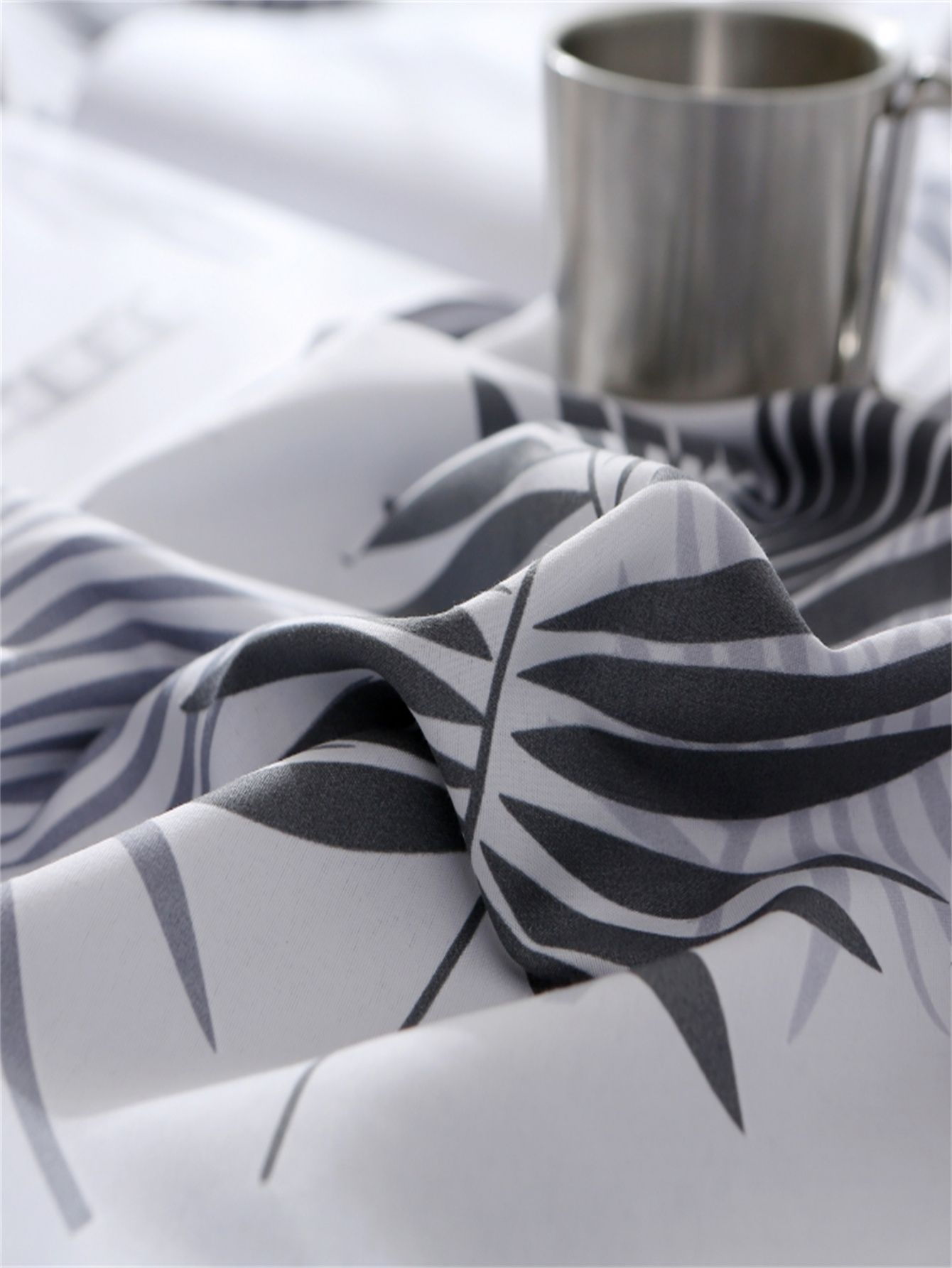 3/4pcs Set Feather Pattern Washed Cotton Duvet Cover Set (NO Duvet&Pillow) Soft Comfortable Bedding Covers Set