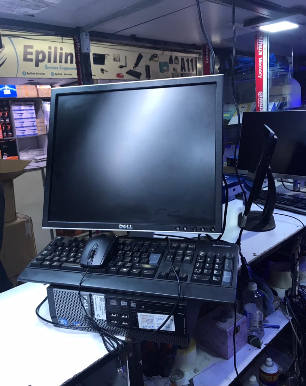 Dell Complete Computer Set + Free Mouse Pad Desktop Core i5 4GB RAM 500GB HDD 19-Inch Monitor Refurbished Full Set PC with Wired Keyboard Mouse Windows 11 & Microsoft Office Installed