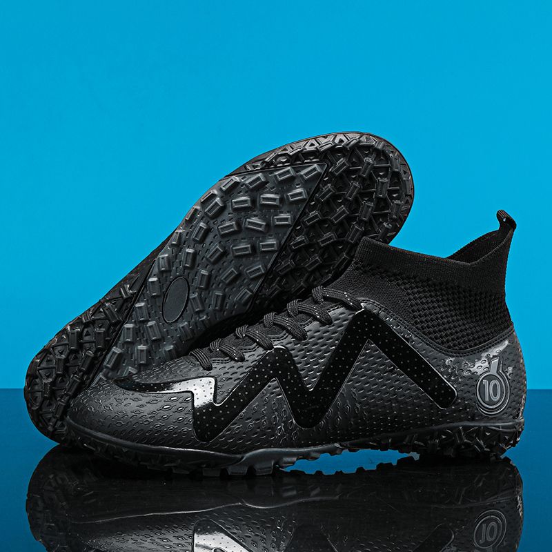 Cost-effective adult football shoes. Wear-resistant material + all-field outsole. Suitable for both training and matches. A cost-effective choice.Men's shoes, work safety shoes, training shoes,