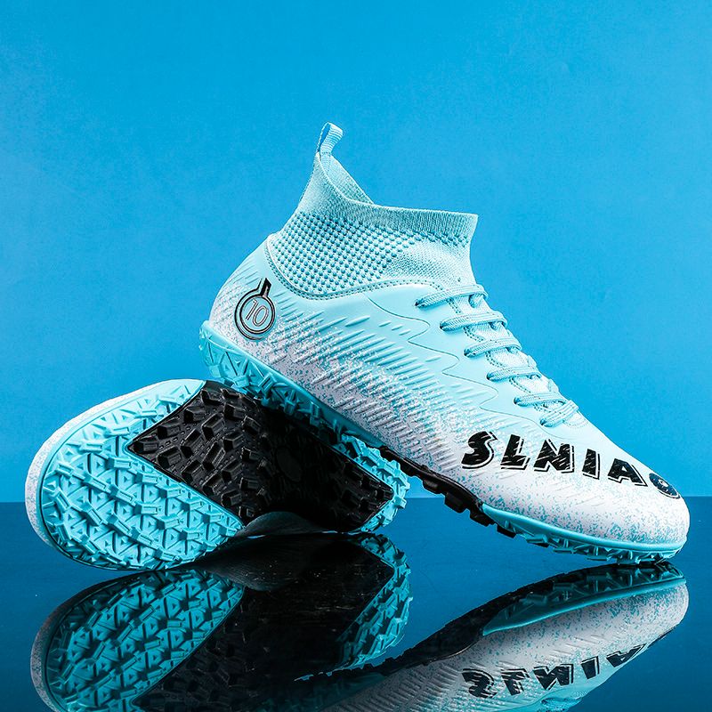 Cost-effective adult football boots with kangaroo leather feel, high elasticity and shock absorption, anti-torsion carbon plate, anti-slip in rainy days, direct supply from manufacturers