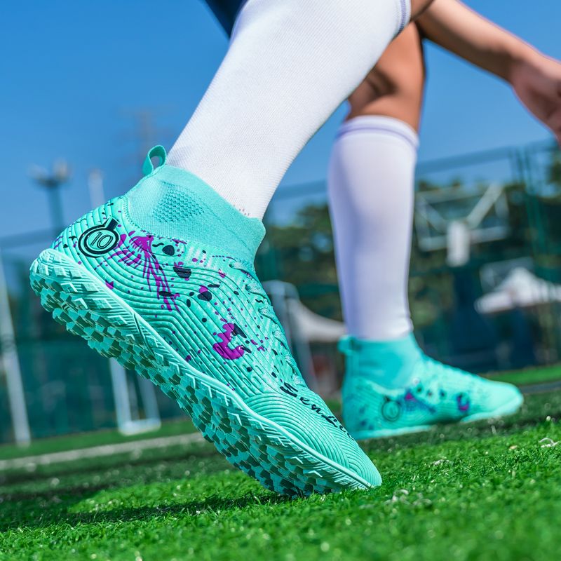 Cost-effective adult football shoes, wear-resistant and durable, suitable for both training and competitions, affordable and good productsMen's shoes, labor protection shoes, training shoes,