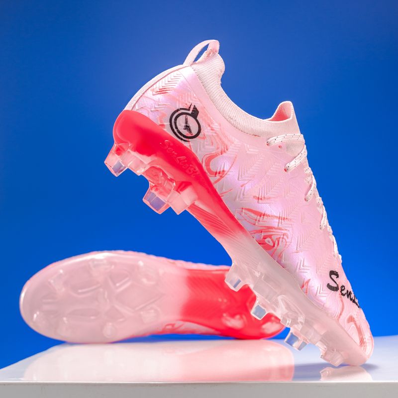 Football shoes with high-elastic anti-slip rubber outsole, resistant to deformation during high-intensity confrontations, providing stable support and preventing ankle sprains