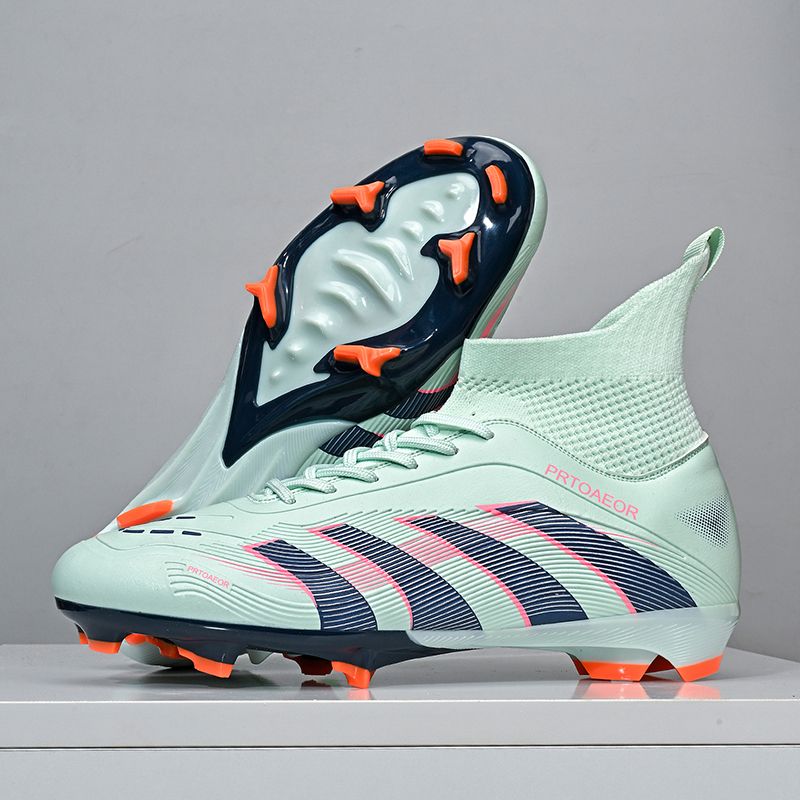 Indoor and outdoor universal, adult TF broken nail football shoes, non-slip grip cushioning, men's and women's daily training sports shoesMen's shoes, work safety shoes, training shoes, rubber shoes,