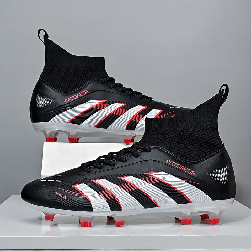 Indoor and outdoor universal, adult TF broken nail football shoes, non-slip grip cushioning, men's and women's daily training sports shoesMen's shoes, work safety shoes, training shoes, rubber shoes,