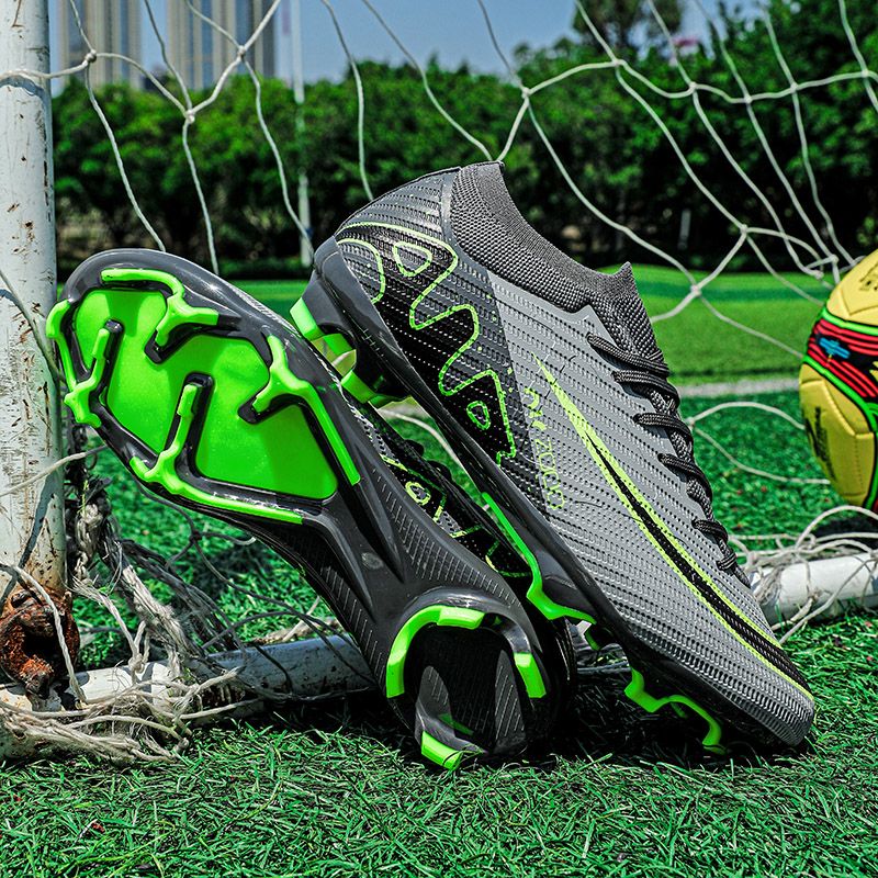 Wide last version of adult football shoes, non-squeezing AG short nails, artificial grass special training and competition actual shoesMen's shoes, safety shoes, training shoes, rubber shoes
