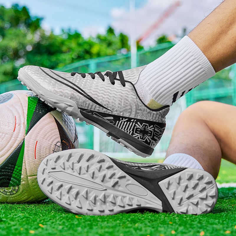 High-top ankle protection adult football shoes, men's professional competition training shoes, non-slip and anti-twist natural lawn long spike shoesMen's shoes, safety shoes, training shoes