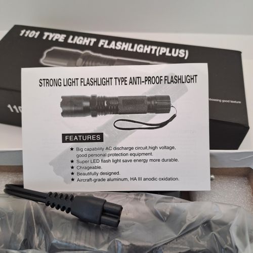 2-in-1 Rechargeable Self-Defense Stun Gun Torch – Electric Shock Device with Laser Pointer & Flashlight for Security Protection