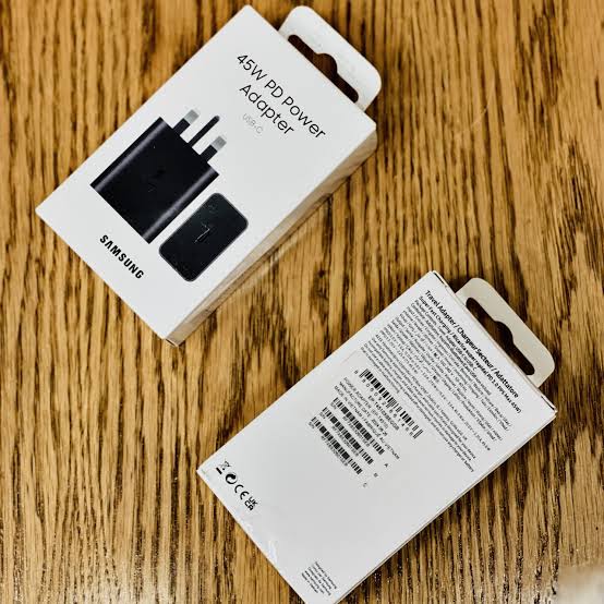 Samsung USB C Fast Charging Power Adapters 25W 45W and 65W PD Wall Chargers with Single and Trio Output for Phones Tablets and Laptops