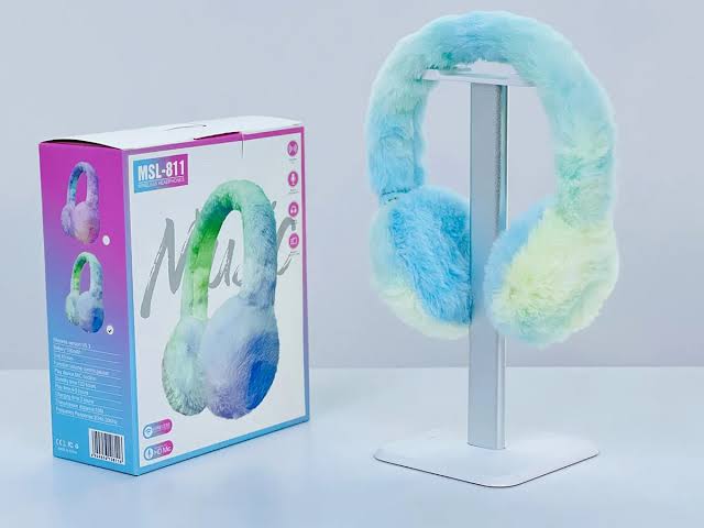 MSL-811 Fluffy Headsets – Over-Ear Wireless Headphones, Soft Plush Cushions, Bluetooth Connection, Comfortable & Stylish Design