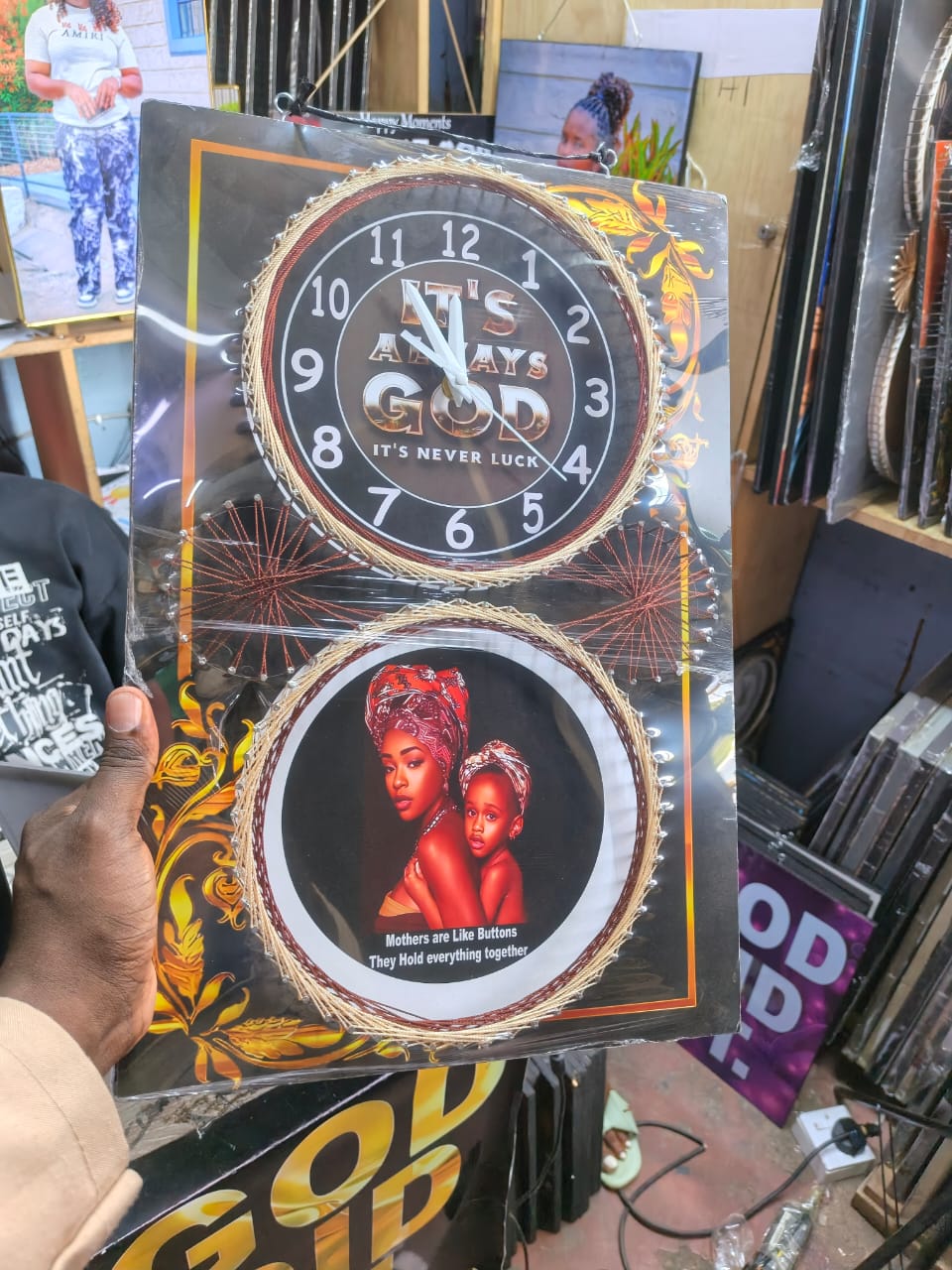 [ GRAB IT AT LOW PRICE+ ADDED OFFERS 🤩🤩✨ !!! ] 2 in 1 Brand New High Quality Stylish and Luxurious Wall clocks