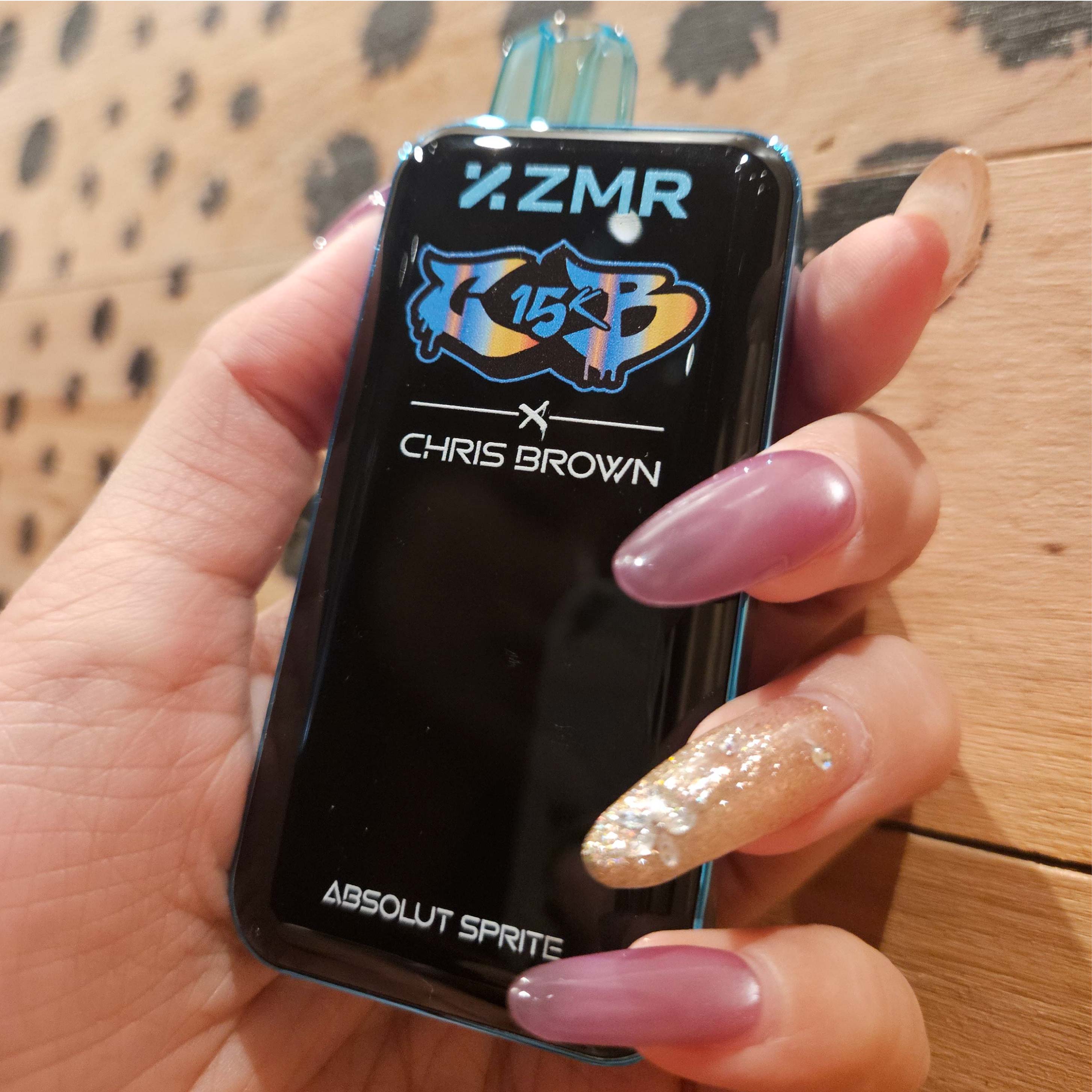 15000 Puffs ZMR R15 Passion Furit Flavor Disposable Vape – Smart Display, Adjustable Airflow, Wireless Charging