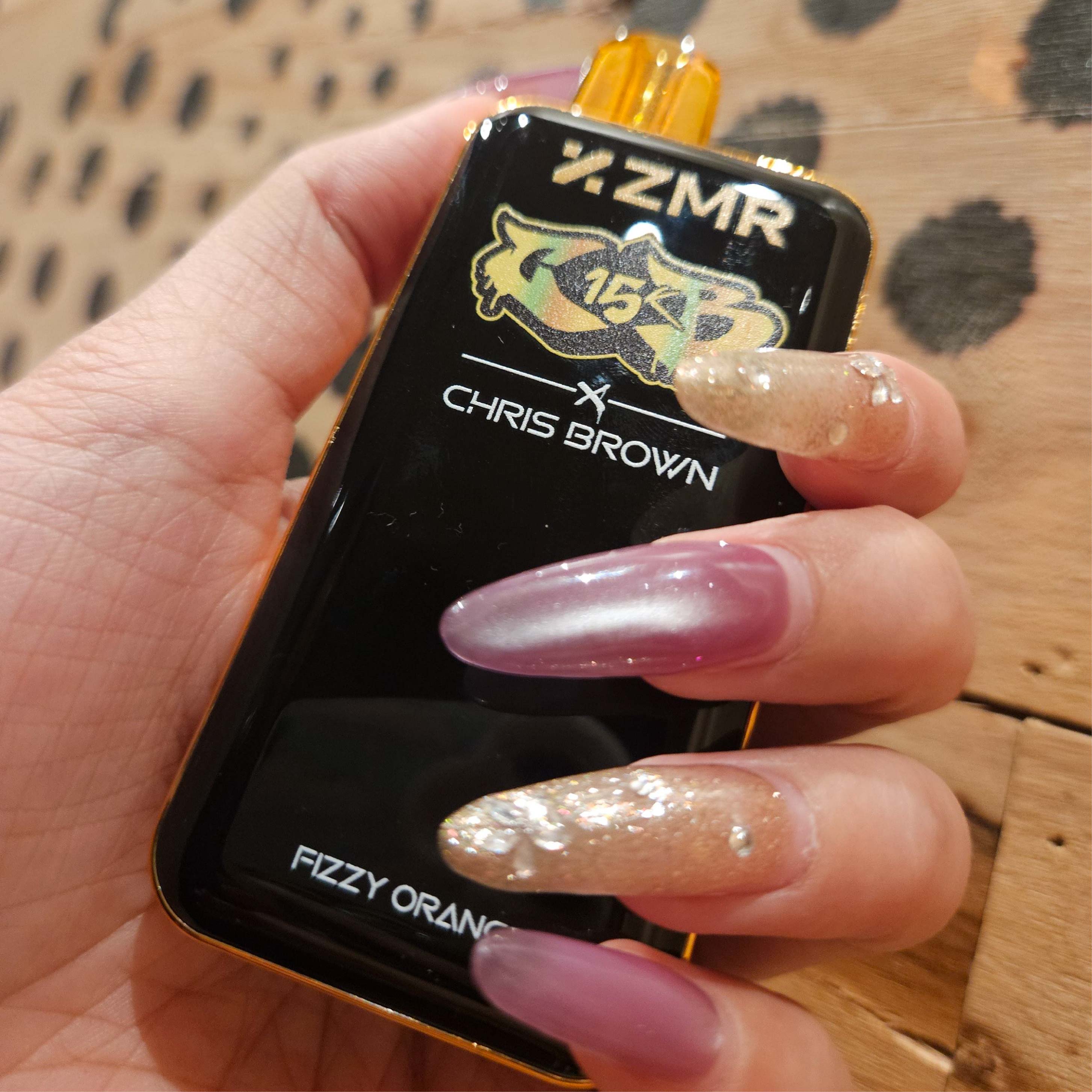 15000 Puffs ZMR R15 Mango Royale Flavor Disposable Vape – Smart Display, Adjustable Airflow, Wireless Charging