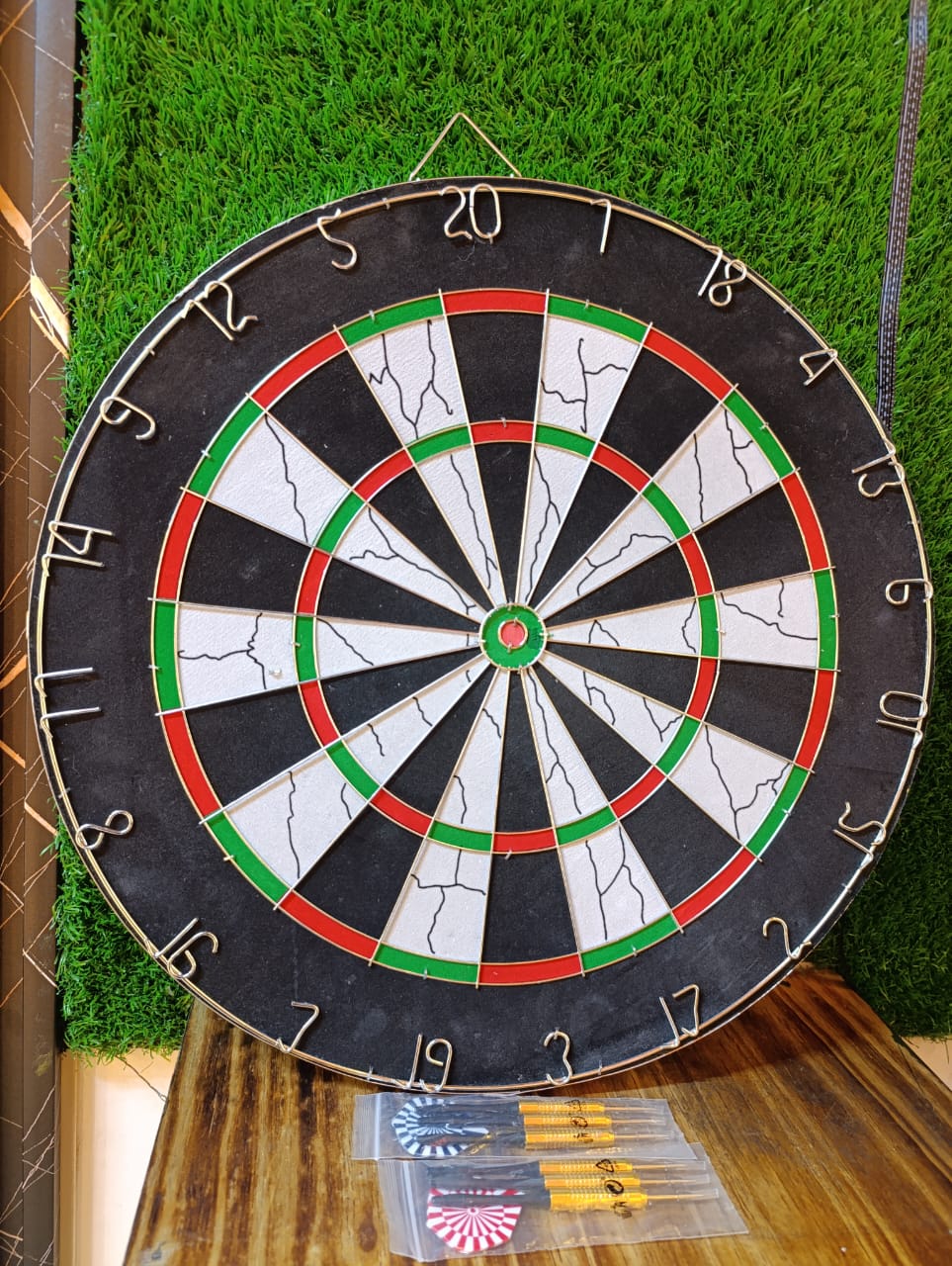 Official Tournament Size Professional Bristle Dartboard - 18 inch